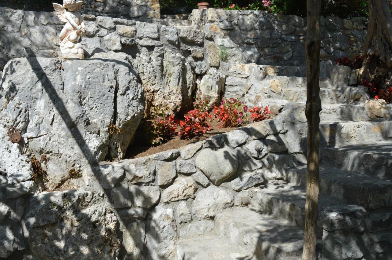 La Petra Villa Vico Equense Buitenkant foto
