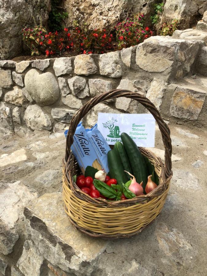 La Petra Villa Vico Equense Buitenkant foto